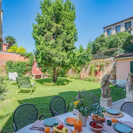 Casa Della Sensa 1 Garden & Canal View Lägenhet